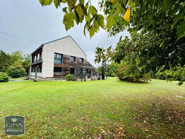 Maison à vendre 13 pièces 393m²