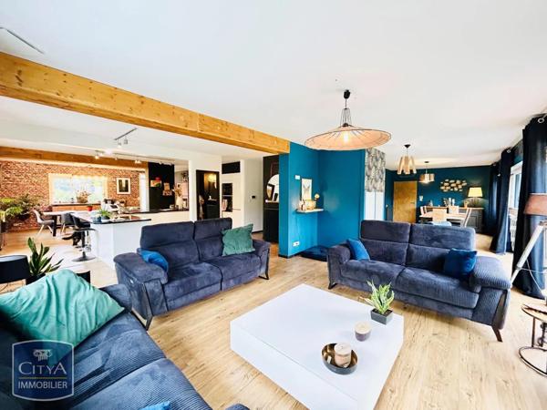 Maison à vendre 13 pièces 393m²