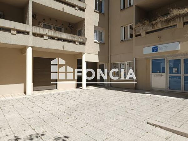 Location Local commercial 4 pièces 79.8 m² - LA FONTAINE SAINT JUST Laon 02000