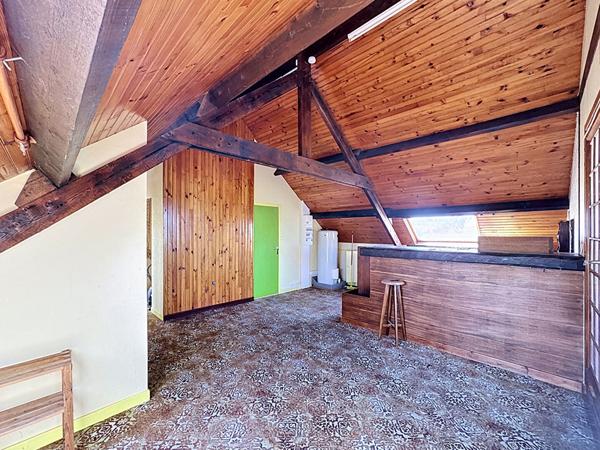 Maison avec vue mer aux Grèves de Langueux - Maison des années 60, divisé en deux appartements au Grèves de Langueux avec une vue dégagée sur les grèves et la mer !
