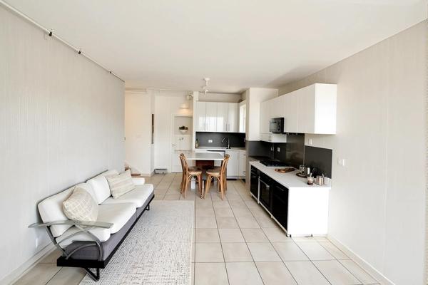 Appartement avec deux chambres à 20 mètres de la mer