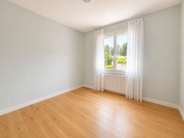 Maison à Tassin-La-Demi-Lune - quartier de L'Aigas - 171 m² sur terrain de 606 m²