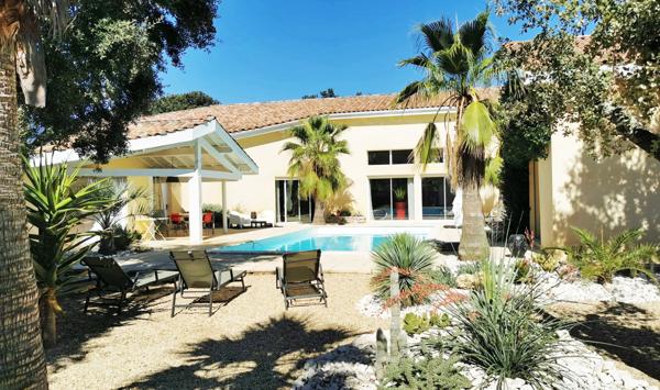 Saint-Siffret (30700) Somptueuse villa