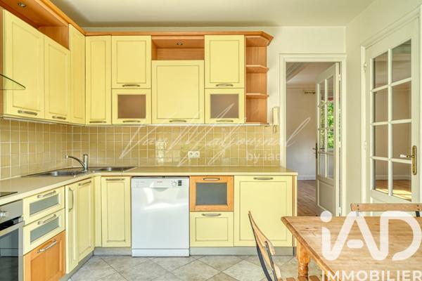 Maison à vendre 6 pièces 126 m² Le Vésinet