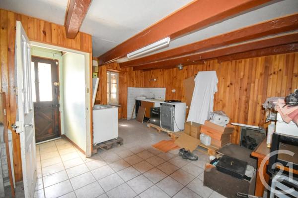 Maison à vendre  4 pièces - 125 m 2   BRIOUDE  - 43