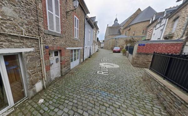 DINARD SAINT-ENOGAT Appartement centre bourg et plage