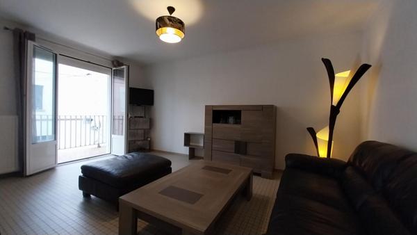 AGEN 47000 immeuble 6 pièce(s) 181m2