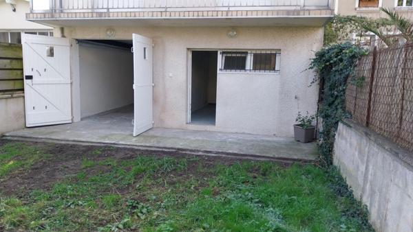 AGEN 47000 immeuble 6 pièce(s) 181m2