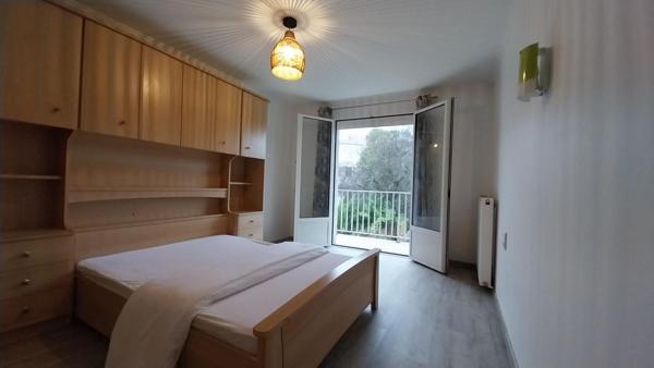 AGEN 47000 immeuble 6 pièce(s) 181m2