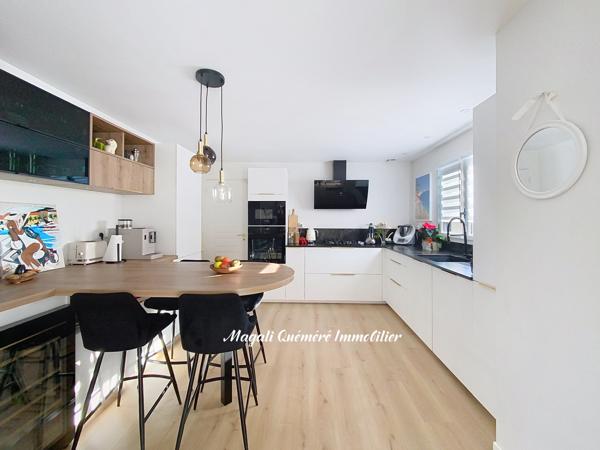 SOUS COMPROMIS ! Jolie maison familiale 5 pièces + mezzanine avec piscine