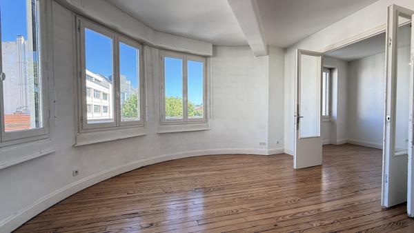 Appartement T4 lumineux centre-ville Clermont-Ferrand