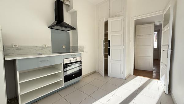 Appartement T4 lumineux centre-ville Clermont-Ferrand