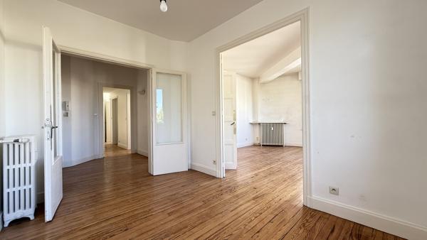 Appartement T4 lumineux centre-ville Clermont-Ferrand