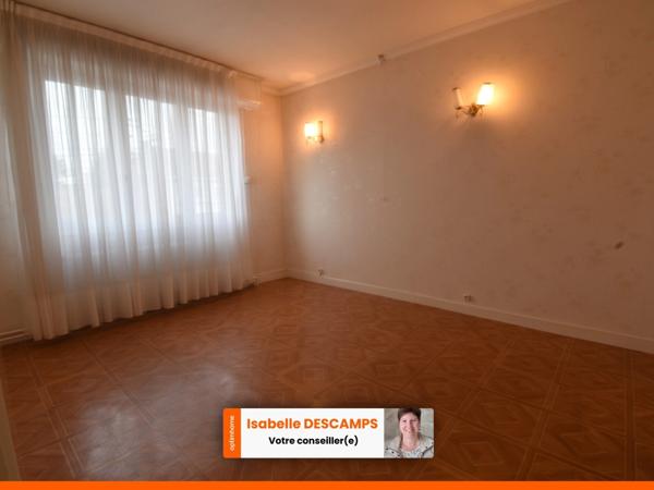 Maison 3 chambres, véranda, Jardin, Garage, sous-sol à COURRIERES