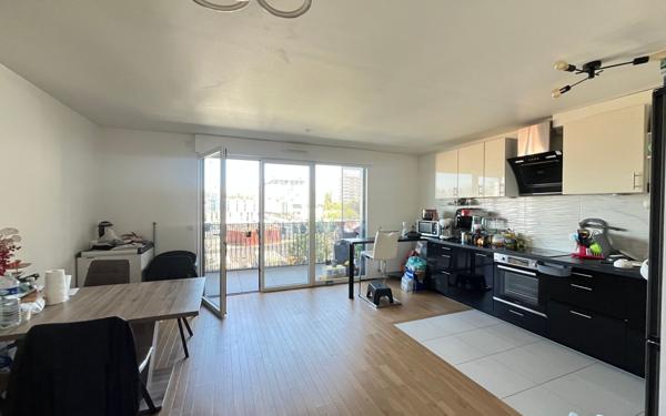 Appartement à vendre    3 pièces • 63,30 m2 Clichy