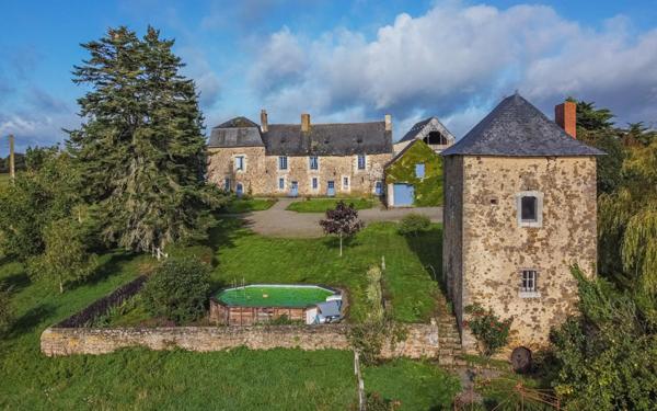 Maison à Laval, 53000 - 9 pièces 295m²