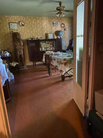 ARES: Maison à rénover