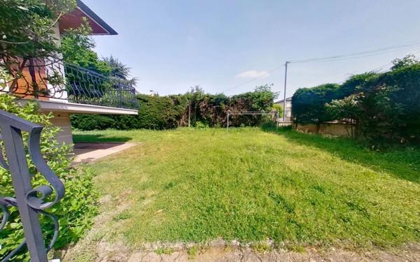 Maison à vendre    7 pièces • 209,13 m2 Meyzieu