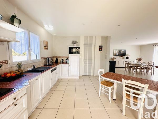 Maison à vendre 5 pièces 185 m² Les Sables-d'Olonne