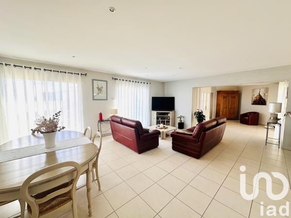 Maison à vendre 5 pièces 185 m² Les Sables-d'Olonne