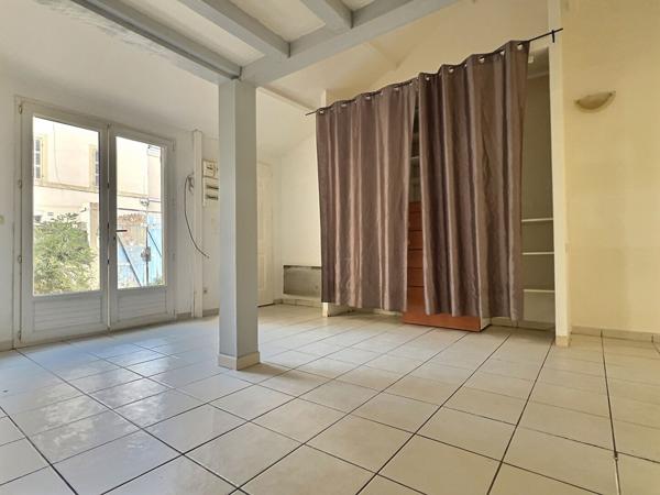 A vendre Maison à Marseille 13005 - SAINT PIERRE