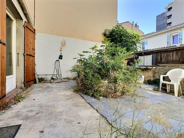 A vendre Maison à Marseille 13005 - SAINT PIERRE