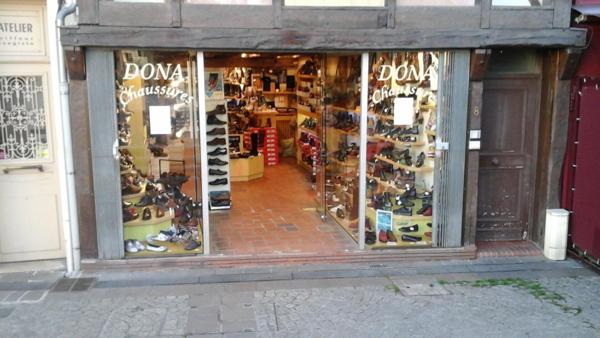Fonds de commerce CHAUSSEUR boutique 90 m2