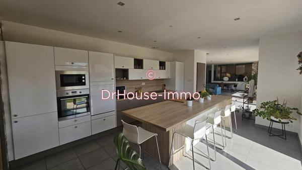 Maison à vendre 7 pièces de 261 m²