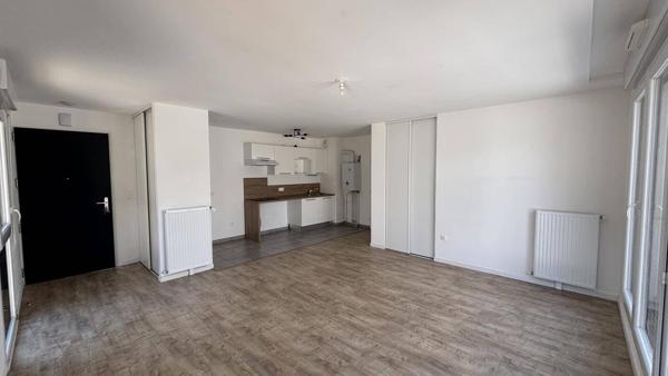 Appartement 3 pièces                                        - 44220 Couëron - CENTRE VILLE Réf : 12115
