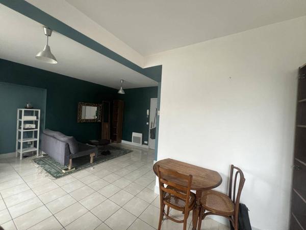 Appartement 2 pièces                                        - 44000 Nantes - Centre ville Réf : 12379