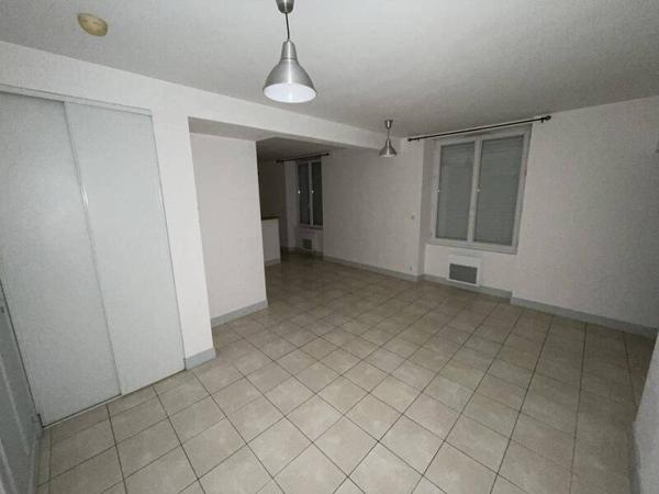 Appartement 2 pièces                                        - 44000 Nantes - Centre ville Réf : 12379