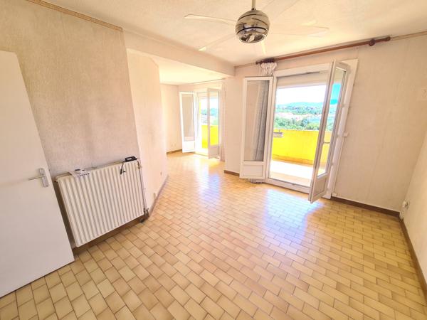 Perpignan (66000) T2 + TERRASSE + PARKING