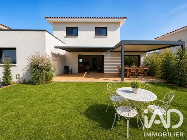 Maison à vendre 5 pièces 135 m² Villeneuve-lès-Maguelone
