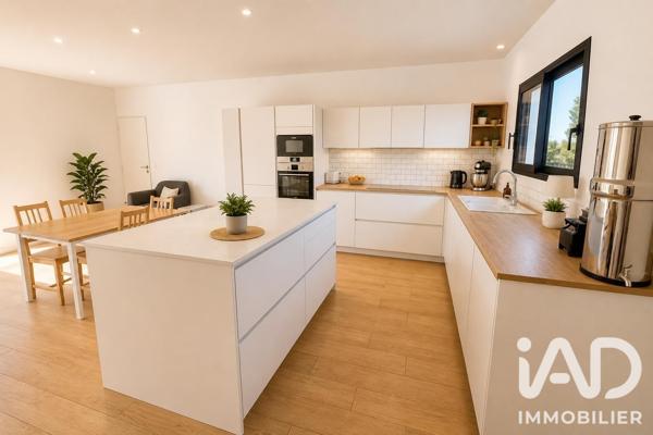 Maison à vendre 5 pièces 135 m² Villeneuve-lès-Maguelone