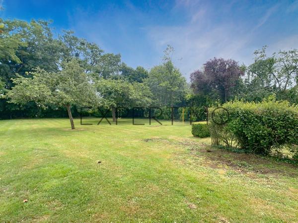 Vacognes-neuilly (14210) PARCELLE CLOSE DE HAIES !