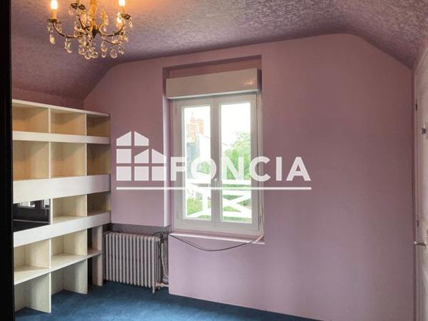 Location Maison 4 pièces 75 m² - 38 Rue Richard Duvernay Angers 49000