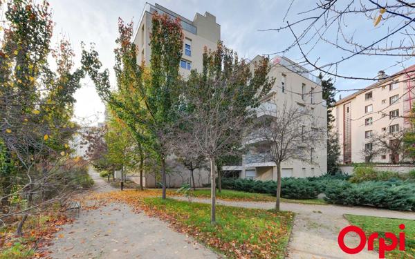 Appartement à vendre    2 pièces • 44,78 m2 Villeurbanne