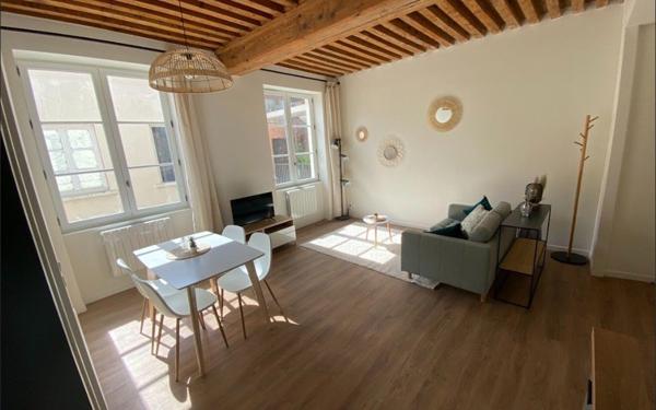 Appartement à vendre    2 pièces • 37,91 m2 Lyon 1