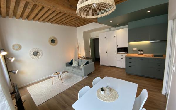 Appartement à vendre    2 pièces • 37,91 m2 Lyon 1