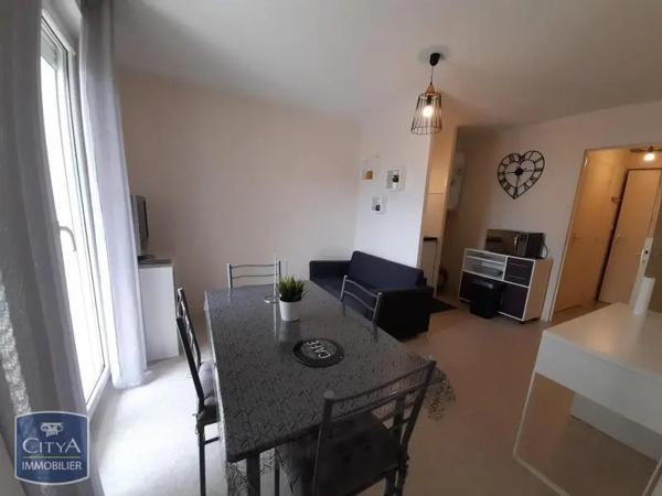 Appartement à louer 1 pièce 27.08m² Joué-lès-Tours (37300)