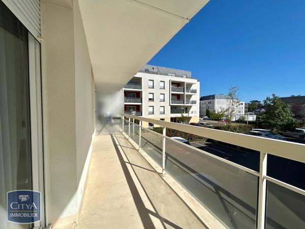 Appartement à louer 1 pièce 27.08m² Joué-lès-Tours (37300)