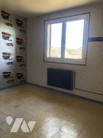 SOUDRON (51320) maison de type 5 d'environ 85m² à RÉNOVER complètement