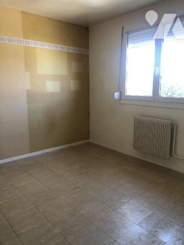 SOUDRON (51320) maison de type 5 d'environ 85m² à RÉNOVER complètement