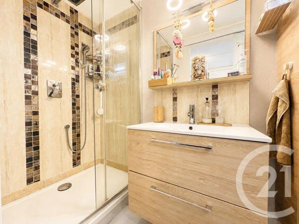 Appartement F2 à vendre  2 pièces - 26,54 m 2   COGOLIN  - 83