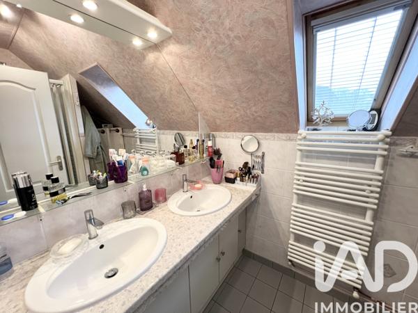 Maison à vendre 6 pièces 120 m² Lèves