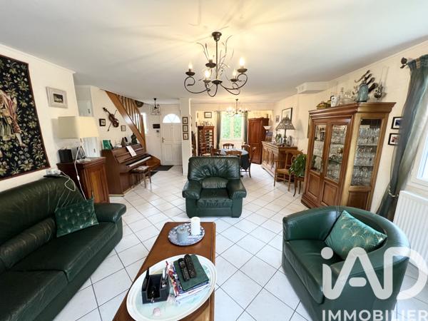 Maison à vendre 6 pièces 120 m² Lèves