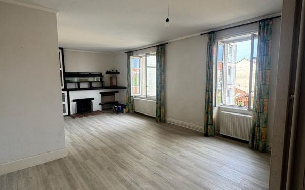 Appartement à vendre    5 pièces • 137,02 m2 Roanne
