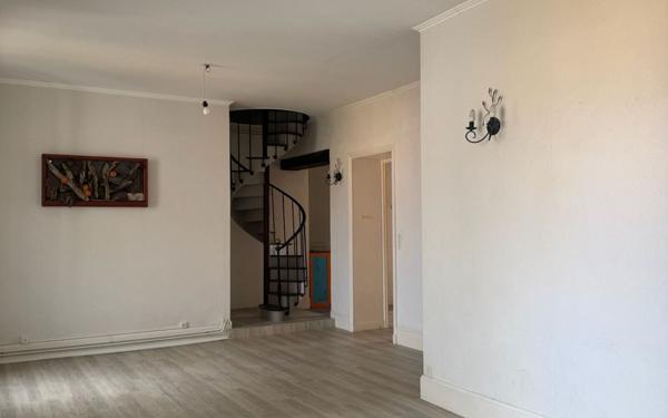 Appartement à vendre    5 pièces • 137,02 m2 Roanne