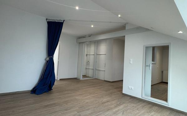 Appartement à vendre    5 pièces • 137,02 m2 Roanne