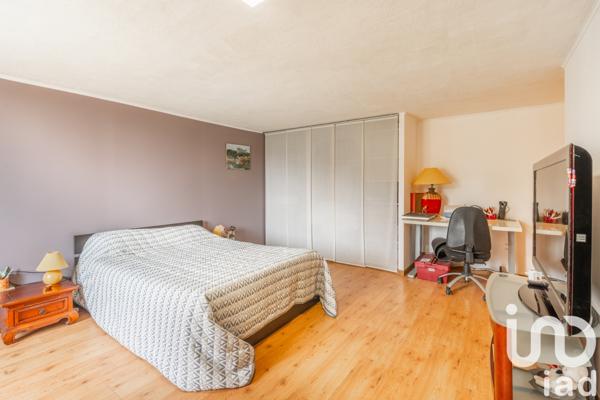 Maison à vendre 6 pièces 200 m² La Gaude